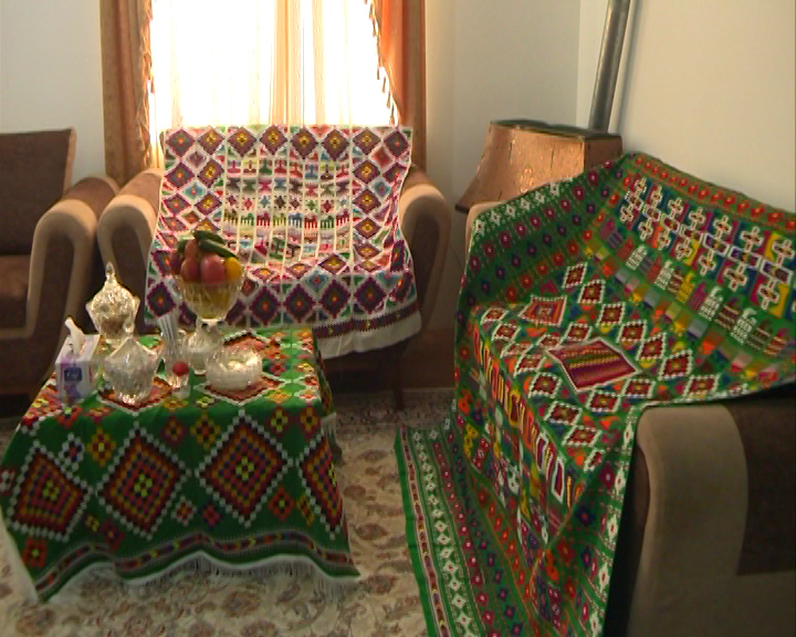 چادرشب&zwnj; بافی قاسم&zwnj;آباد گیلان در چند قدمی ثبت جهانی