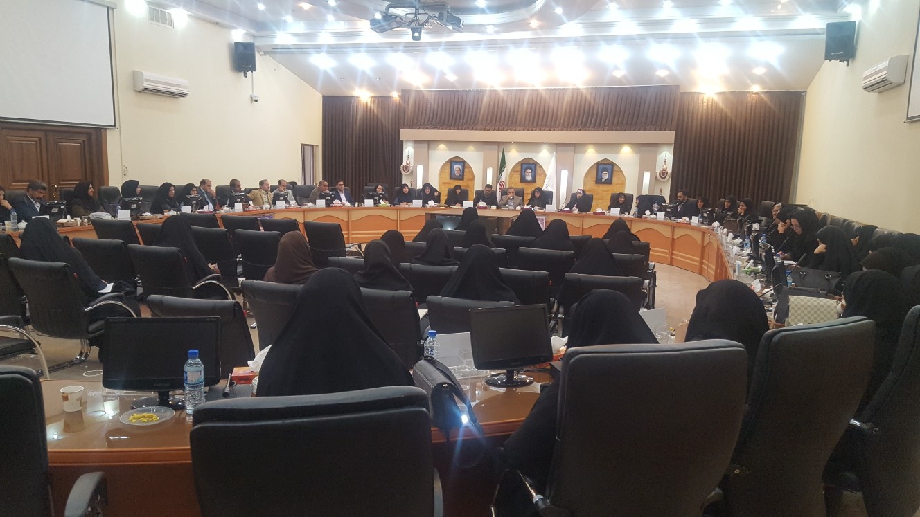 کارگروه تخصصی زنان دهه فجر کرمان آغاز به کار کرد