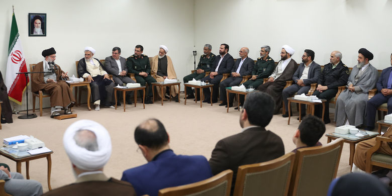 جریانی به&zwnj;دنبال فراموش شدن جهاد و شهادت است باید در مقابل آن ایستاد