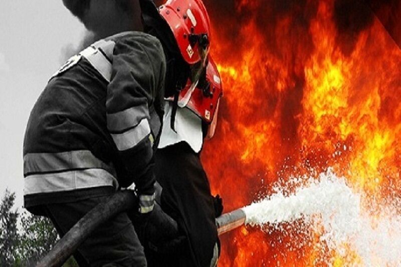 نجات پنج شهروند مشهدی از میان شعله&zwnj;های آتش