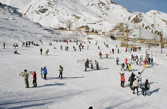 لذت موج سواری روی برف&zwnj;های زاگرس مرکزی