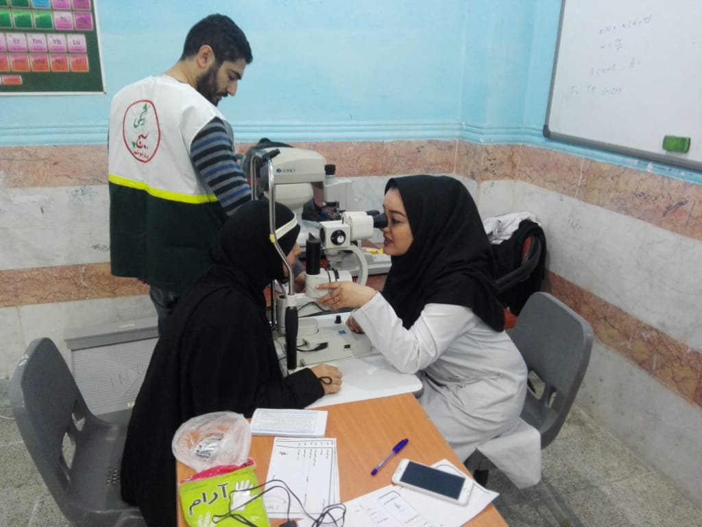 حضور تیم جهادگران سلامت بسیج جامعه پزشکی در شهر نخل تقی+عکس