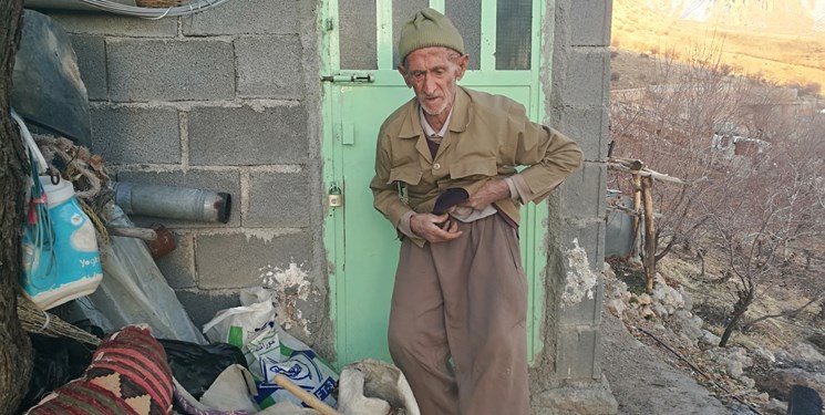 راز سلامتی &laquo;آقابگ&raquo; پیرترین کشاورز سی&zwnj;سخت + تصاویر
