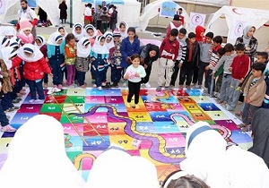 اعطای رسمی نشان کاندیداتوری شهر دوستدار کودک به اصفهان