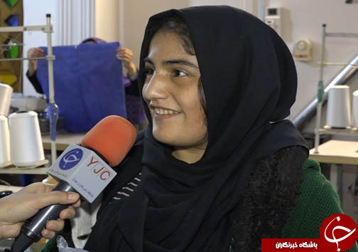 تولید سالانه ۲۵۰ هزار دست لباس بیمارستانی با همت معلولین تولید سالانه ۲۵۰ هزار دست لباس بیمارستانی با همت معلولین
