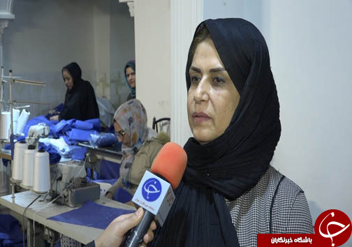 تولید سالانه ۲۵۰ هزار دست لباس بیمارستانی با همت معلولین تولید سالانه ۲۵۰ هزار دست لباس بیمارستانی با همت معلولین