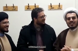 پست جدید سید بشیر حسینی درباره دو روحانی با کار و هدف متفاوت