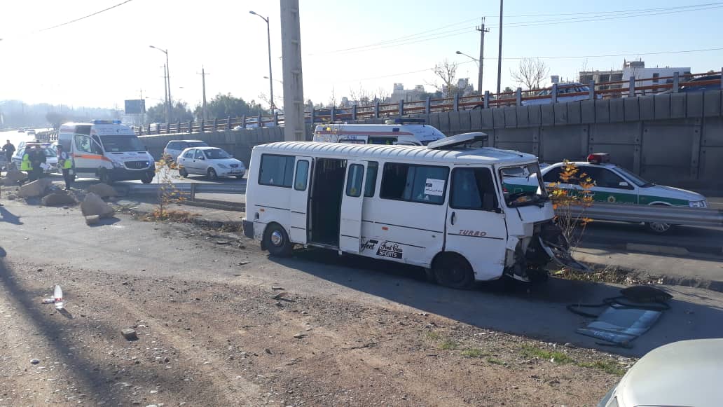 حادثه رانندگی برای سرویس کارکنان پارک علم و فن آوری