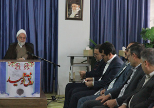 در گروه سنی ۱۰ تا ۴۹ ساله استان از هر ۱۰۰ نفر ۹۵ نفر باسواد می‌باشند
