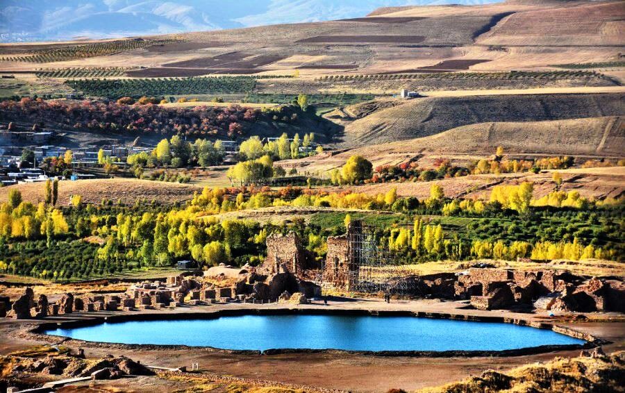 سفر به رازآلودترین دریاچه ایران؛ نگاهی به اسرار &laquo;دریاچه گنج&raquo; در تخت سلیمان