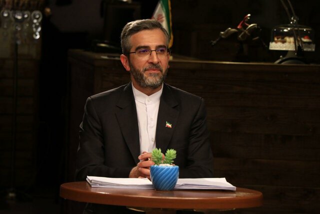باقری کنی جایگزین جواد لاریجانی شد