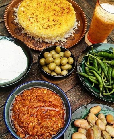میرزا قاسمی خوشمزه و مجلسی + طرز تهیه میرزا قاسمی خوشمزه و مجلسی + طرز تهیه