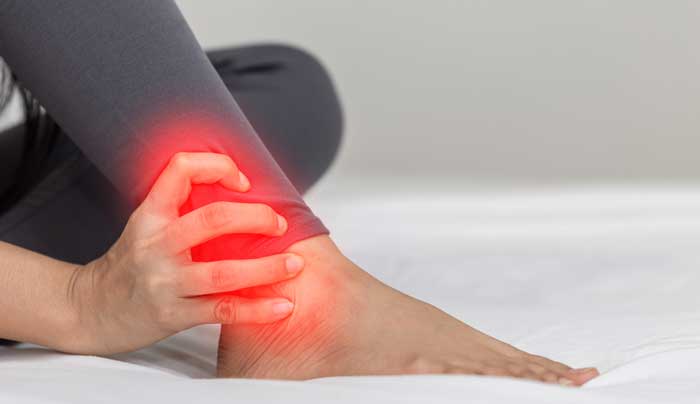 گرم کردن مچ پا پیچ خورده اشتباه است
