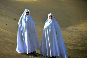 چادر سفیدان ورزنه ای در انتظار روزهای خوش