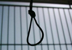 توقیف وانت نیسان با درختچه های طاق / نجات یک جوان از اعدام با بخشش اولیا دم