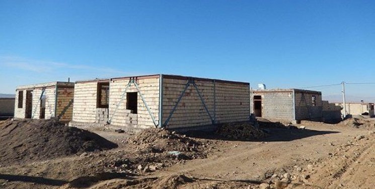 سیل زدگان روستای چم شیر سیروان زمین رایگان می گیرند