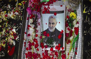 آرامگاه «حاج قاسم»  میزبان عاشقانی از آن سوی مرزها