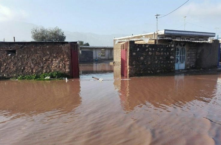 پلدختر سیل زده پس از ۹ ماه؛ سیل زدگان هنوز سقفی بر سر ندارند
