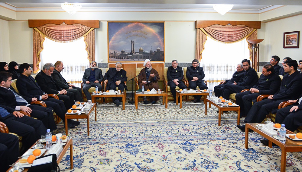 استادان دانشگاه علم و صنعت خادم افتخاری آستان حضرت عبدالعظیم (ع) شدند