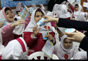 آغاز توزیع شیر رایگان درمدارس هرمزگان