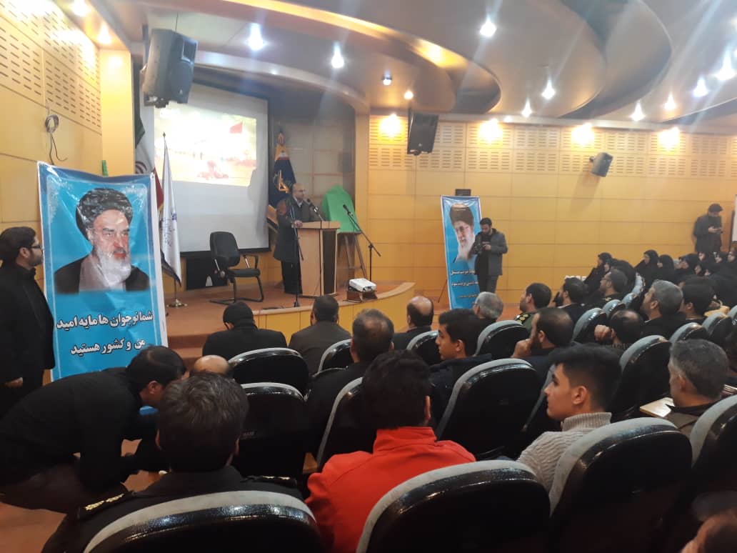 رونمایی پوستر اولین جشنواره ره آورد سرزمین نور