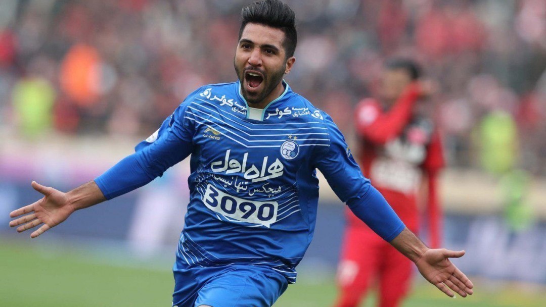 غیبت هافبک آبی پوشان برابر نفت مسجد سلیمان