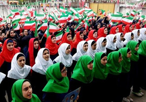 زنگ انقلاب در مدارس مازندران طنین انداز شد