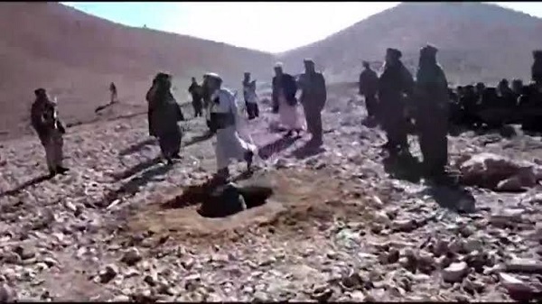 واکنش ریاست جمهوری افغانستان به سنگسار شدن یک زن توسط طالبان