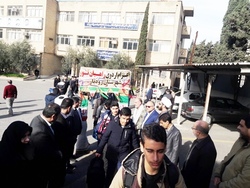 اعزام دانش آموزان رودباری به مناطق عملیاتی جنوب کشور