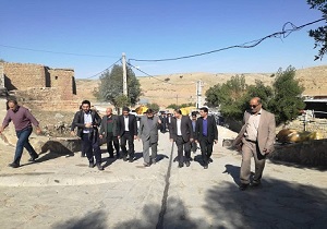 بازدید مدیر کل مدیریت بحران خوزستان از منازل زلزله زده مسجدسلیمان