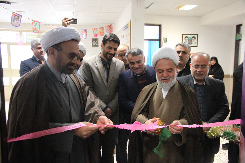 افتتاح نمایشگاه مدرسه انقلاب در مدارس خراسان شمالی