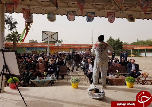 نمایش خیابانی سرباز وطن تنها اثر خوزستانی راه یافته به همایش ملی تئاتر سردار آسمانی نمایش خیابانی سرباز وطن تنها اثر خوزستانی راه یافته به همایش ملی تئاتر سردار آسمانی
