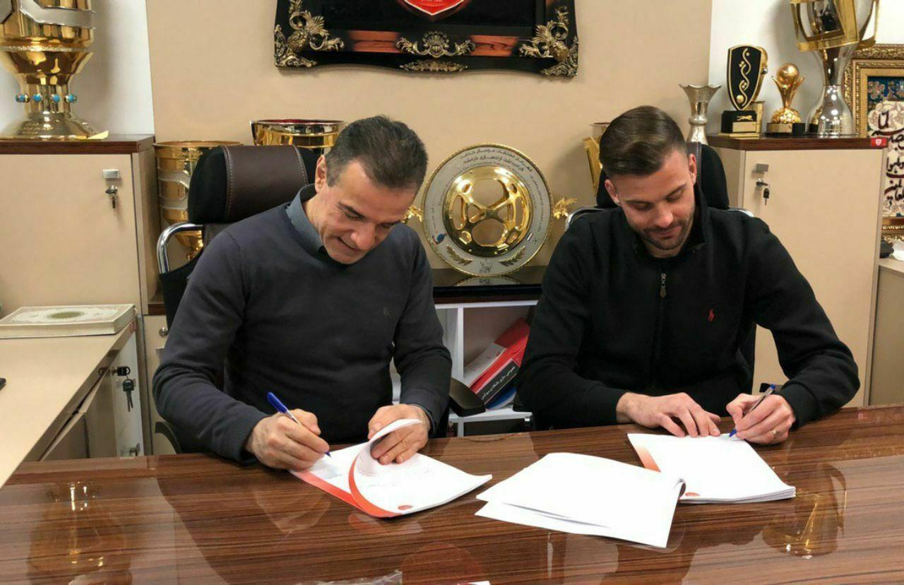 قرارداد دروازه‌بان پرسپولیس تمدید شد