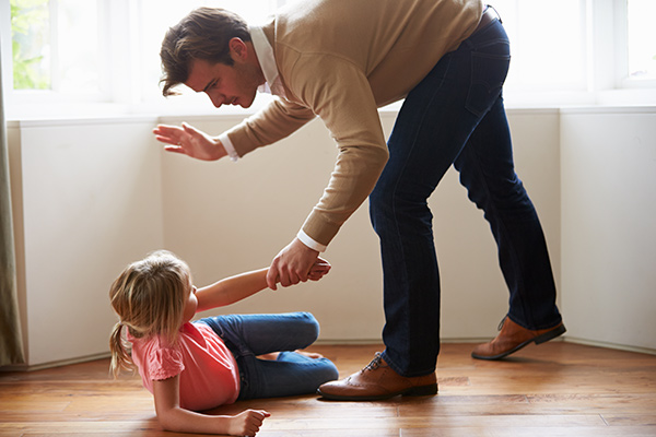 چگونه بدون اعمال خشم و عصبانیت کودکمان را تنبیه کنیم؟