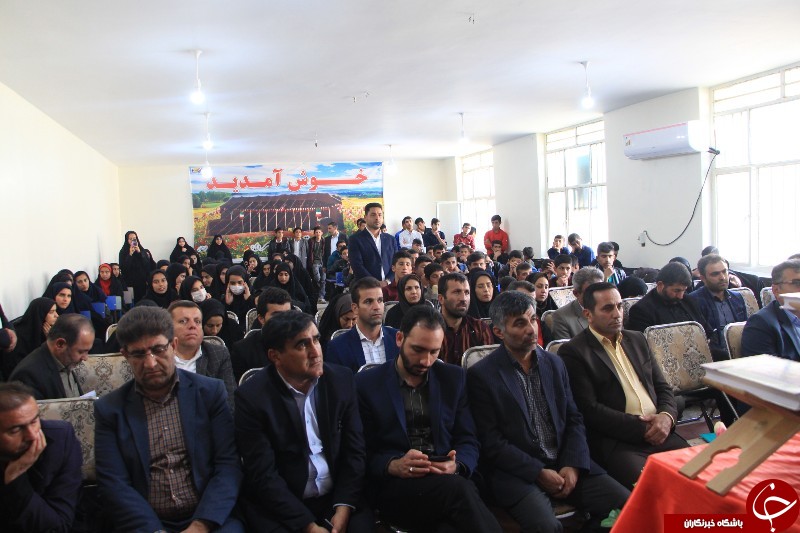 انقلاب اسلامی متاسی از نهضت عاشورا و نماز است
