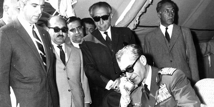 ماجرای خرید ۲ میلیارد دلاری اشتباه! / ارزشی که شاه برای نظر کارشناسان قائل بود!