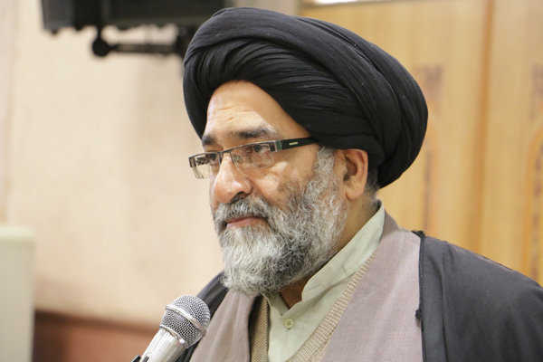 اگر خون شهدا نبود ما مسئولین فعلی هیچ جایگاهی نداشتیم