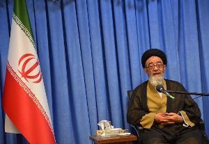 ابزار‌های فرهنگی در خدمت آرمان‌های انقلاب باشد