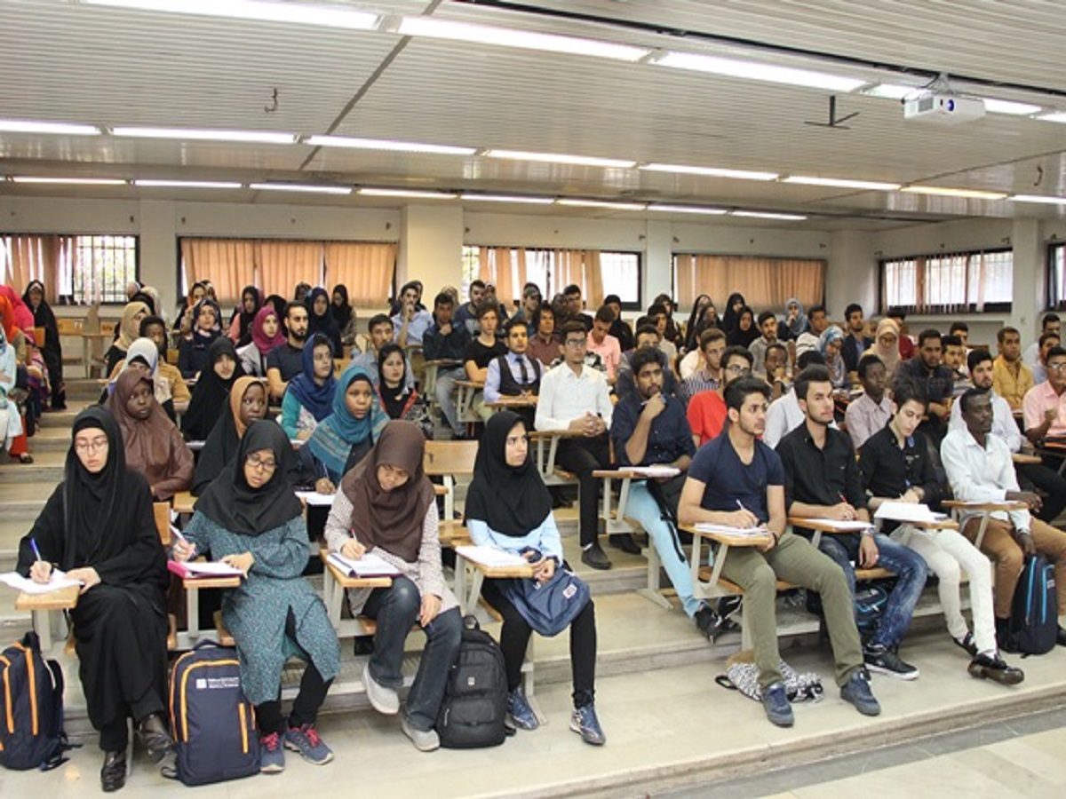 تخصیص وام با کارمزد ۱.۴ درصد به تمام دانشجویان