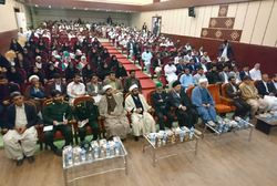 اقتدار ۴١ ساله کشور مرهون خون پاک شهداست