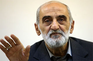 ماجرای جالب سخنرانی امام (ره) که خاطره‌ساز شد/ میکروفن کر بود یا بلندگو لال؟