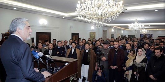 عبدالله: پیروزی انقلاب اسلامی ایران، نقطه عطفی در تاریخ است/ روابط اقتصادی و سیاسی ایران و افغانستان در حال گسترش است