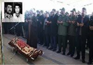 تشییع پیکر پدر شهیدان اکرمی در مراغه