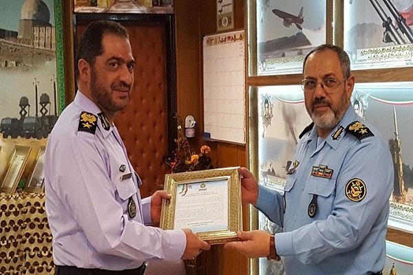 فرمانده نیروی پدافند هوایی سالروز نیروی هوایی ارتش را تبریک گفت
