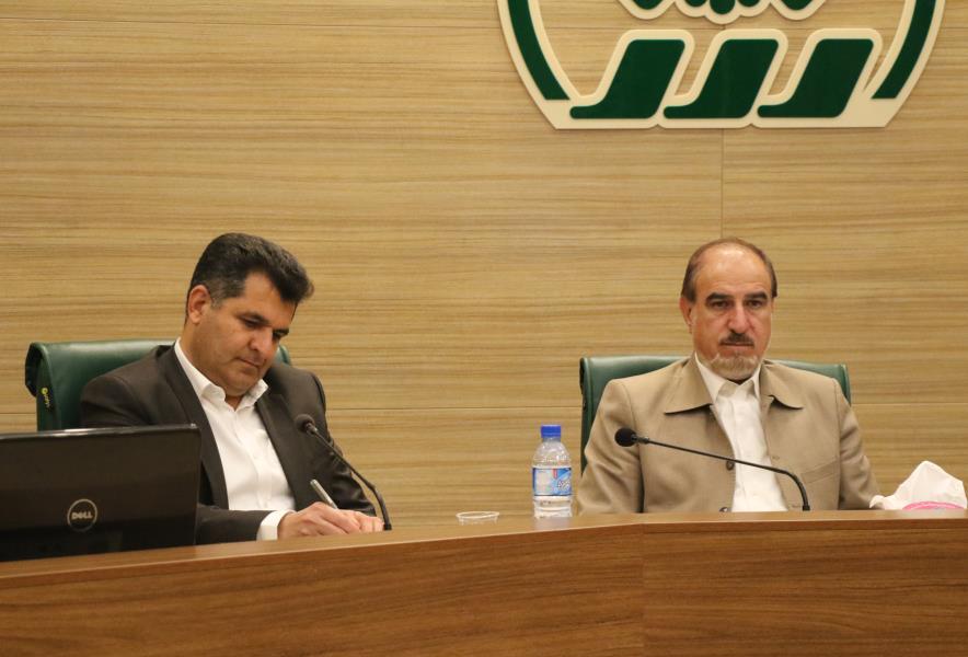 شهرداری در تکمیل بازسازی فضا‌های آسیب‌دیده از حوادث آبان‌ماه اقدام کند