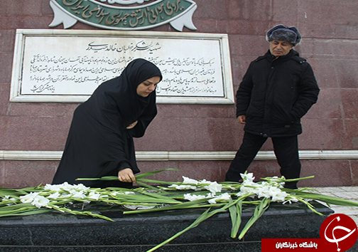 گلباران و غبارروبی مزار مطهر خلبان شهید خالد حیدری + تصاویر