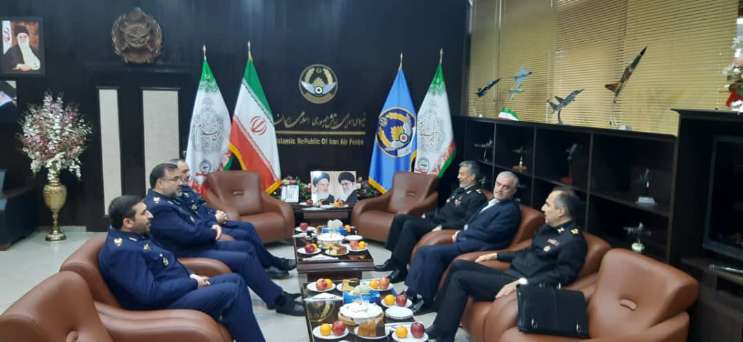 امیر دریادار سیاری روز نیروی هوایی را تبریک گفت
