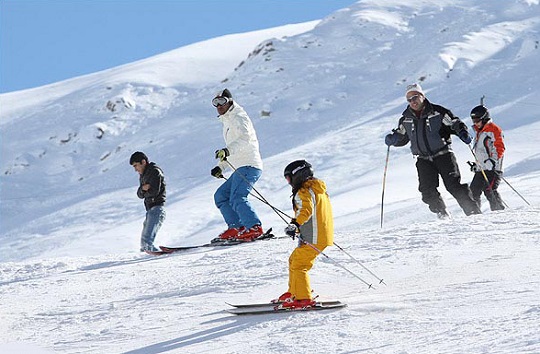 خودنمایی جاذبه&zwnj;های زمستانه در بام ایران