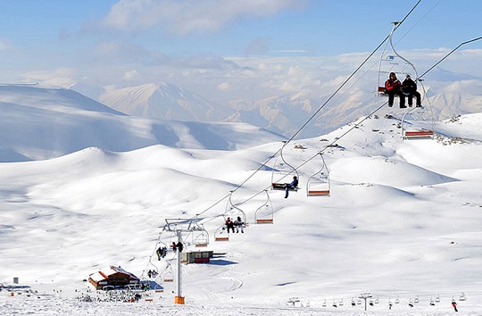 خودنمایی جاذبه&zwnj;های زمستانه در بام ایران