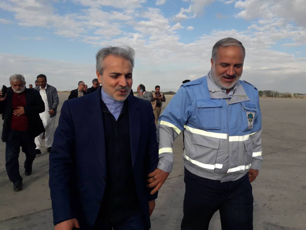 نوبخت وارد فرودگاه کنارک شد